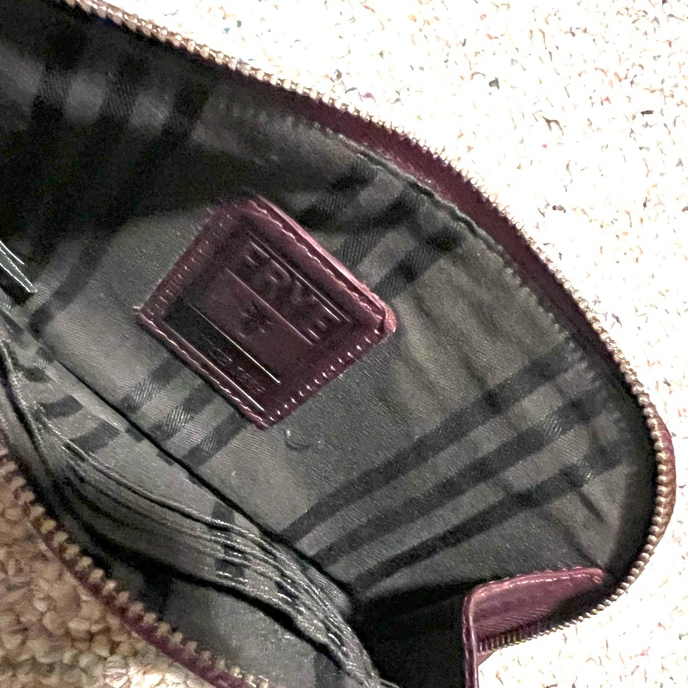 FRYE Burgundy Leather Wristlet Wallet - Discount Shipping - Picture 5 of 6